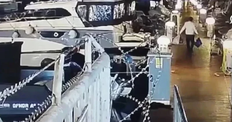 Pendik te tekne faciası: Denize düşen kişi pervaneye kapılarak hayatını kaybetti