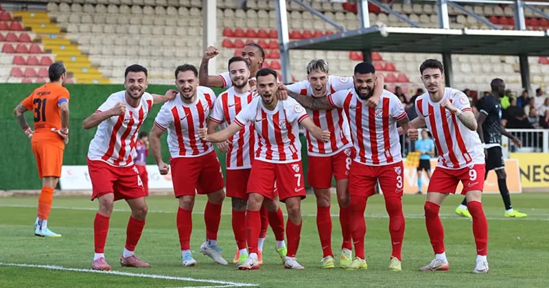 Boluspor dan evinde 4 gollü galibiyet!