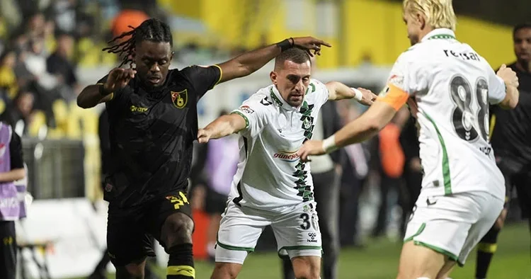 6 gollü maçta İstanbulspor ile Sakaryaspor berabere kaldı!