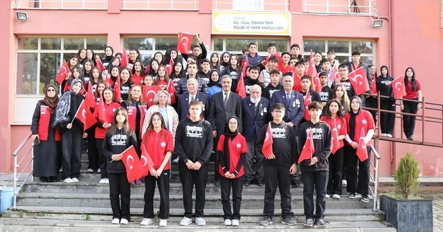 Şehit yakınları ve gaziler öğrencilerle buluştu Erzincan Haberleri