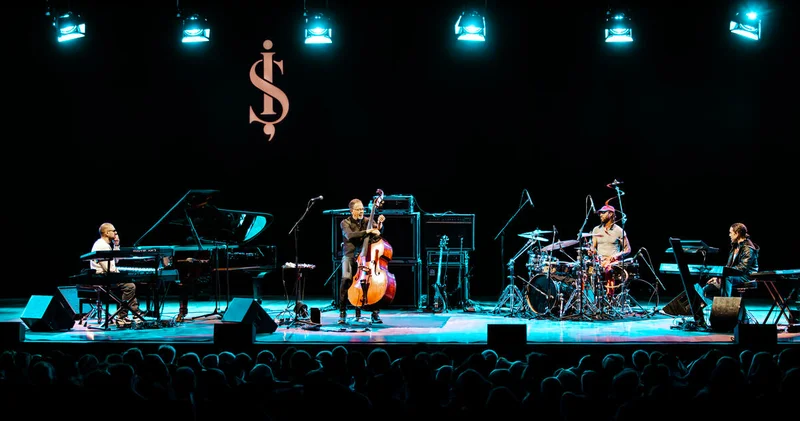 Yaşayan efsane İş Sanat’a konuk oldu