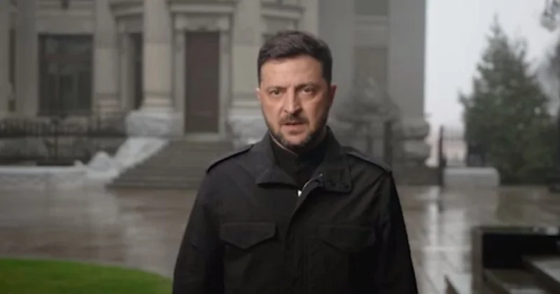 Zelenski Ukrayna’nın ikilemini açıkladı: Ya ABD’yi kaybedeceğiz ya onurumuzu