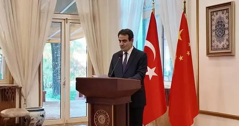 Pekin Büyükelçisi Ünal: Daha rahat vize için girişimlerimiz sürüyor