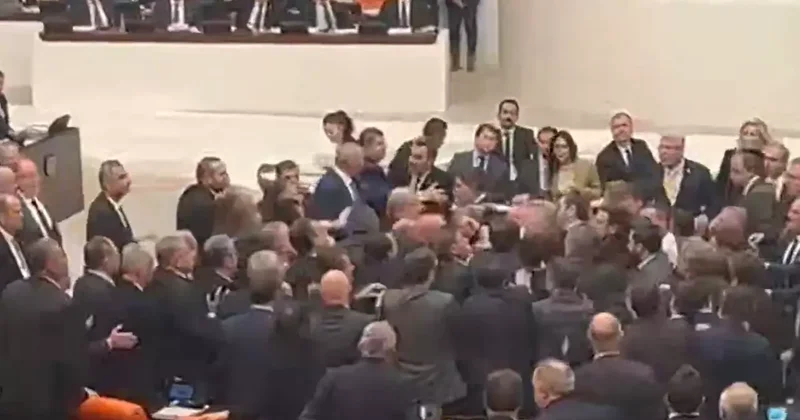 TBMM karıştı! AK Parti ve CHP li vekiller arasında kavga