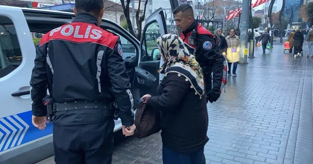 Bolu da Alzheimer hastası kayıp kadın bankada bulundu Bolu Haberleri