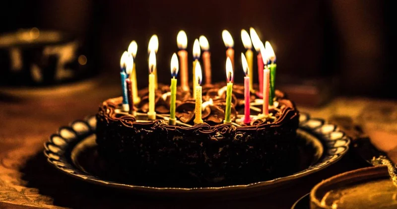 Genç kız doğum günü pastasını yedikten sonra can verdi! 2 kişi gözaltında