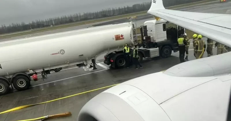 Ryanair Uçağında korku dolu anlar, yakıt tankeri ile çarpıştı