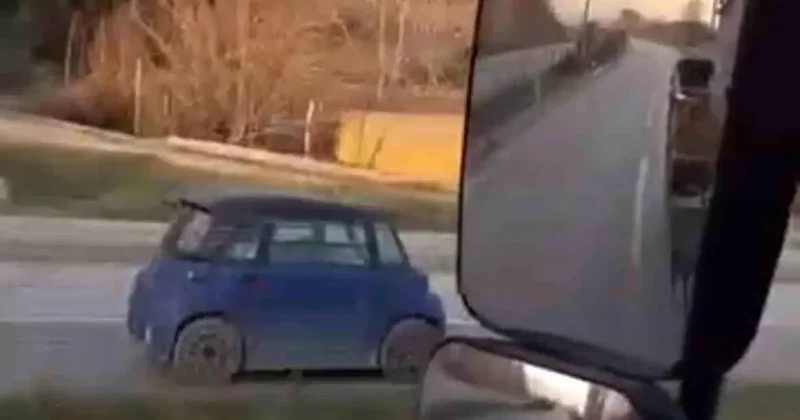 Trafikte Ters Giden Elektrikli Araç