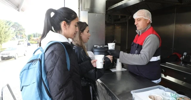 Ordu da üniversite öğrencilerine sıcak çorba ikramı Ordu Haberleri