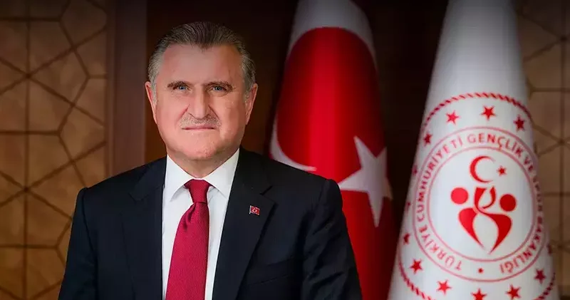 Bakan Bak’tan milli satranççılar için tebrik mesajı