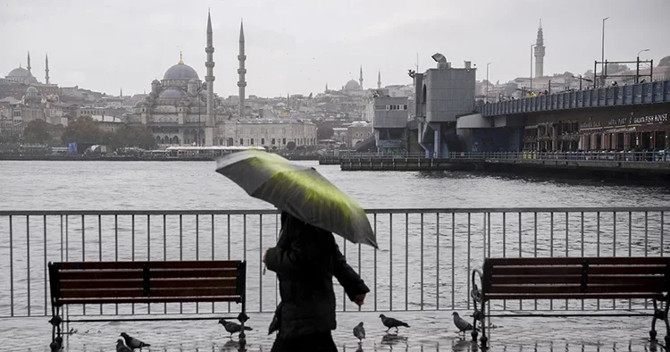 İstanbul da sağanak ne kadar sürecek? Meteoroloji den yeni hava durumu raporu: Bu illerde yaşayanlar dikkat!