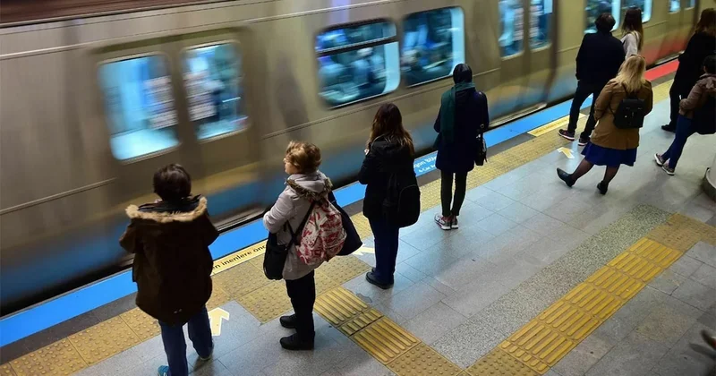 İstanbullular dikkat: Şişhane metrosu geçici olarak kapatıldı Sözcü Gazetesi