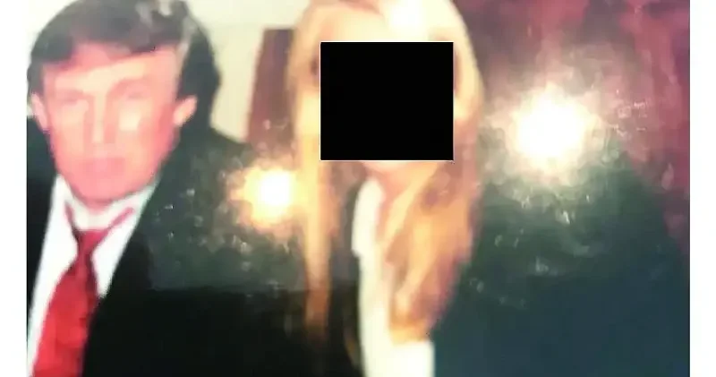 Trump, Epstein dosyalarından silindi Dünya Haberleri