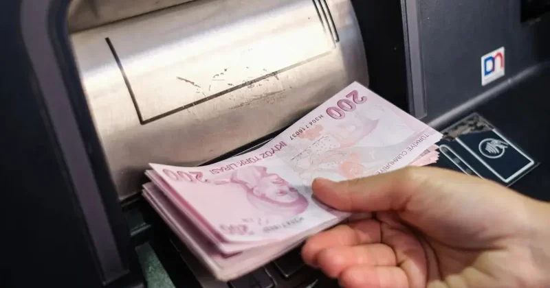 Piyasaları hareketlendiren iddia: Türkiye nin 3 dev bankası birleşiyor