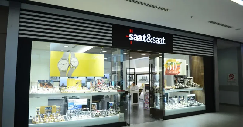 Saat & Saat, dev giyim markasını satın aldı