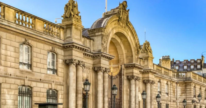 Saray soyuldu! Müzenin soygununun peşinden geldi