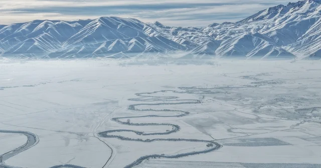 Yüksekova nın kar altındaki menderesleri hayran bırakıyor Hakkari Haberleri