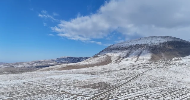 Iğdır ın zirvelerinde kış: Köyler havadan görüntülendi Iğdır Haberleri