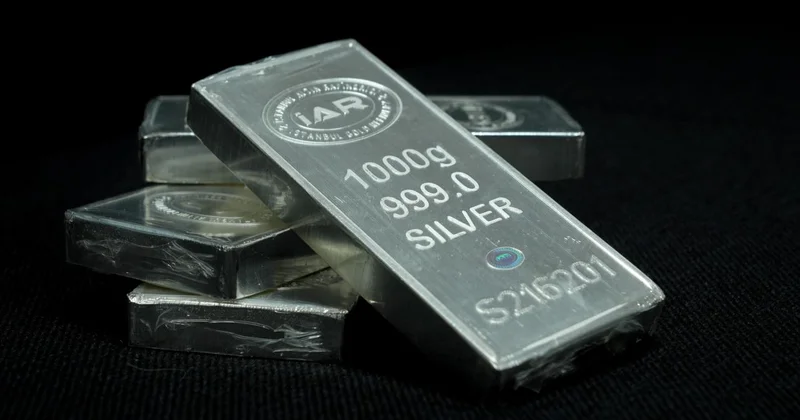 Kıymetli metaller yeni haftaya rekorlarla başladı