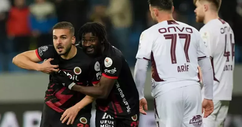 2 0 dan dönmek yetmedi! 7 gollü düelloda Trabzonspor fena dağıldı