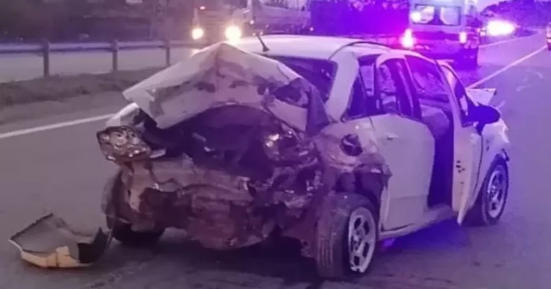 Sinop Samsun karayolunda 3 araçlı kaza: 4 yaralı