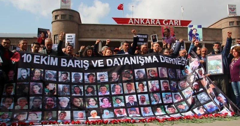 10 Ekim Barış Derneği: Devlet yetkililerinin de, mahkemenin de IŞİD li katillerin yakalanıp yargılanması gibi bir niyeti yok!