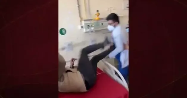 Hipokrat mezarında ters döndü! Tedavi başarılı ama hasta dayak yedi