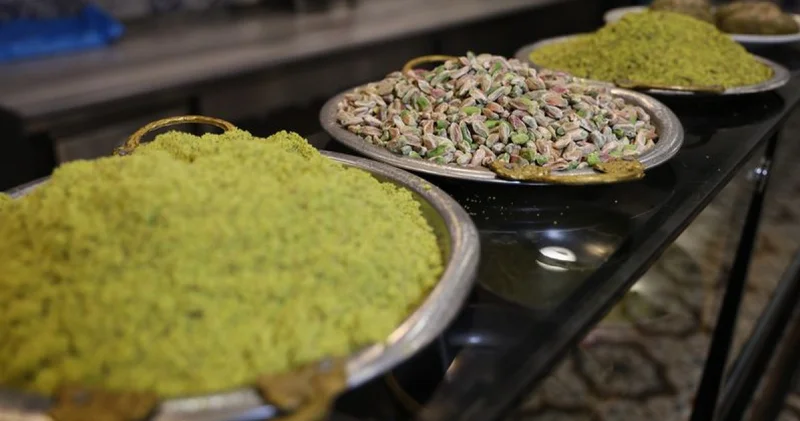 Fıstıkta rekor fiyat: Tatlılarda bezelye ve boya tehlikesi Alışveriş Haberleri