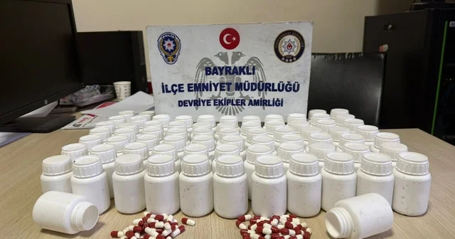 İzmir de mezarlıkta poşet içerisinden binlerce uyuşturucu hap çıktı İzmir Haberleri