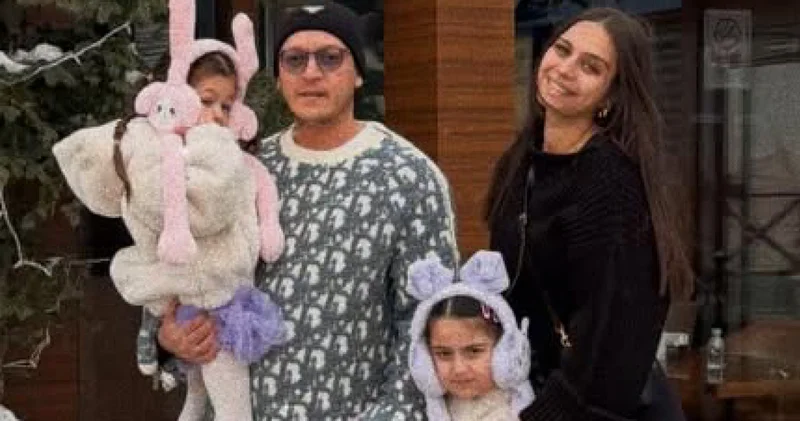 Amine Gülşe üçüncü çocuğuna hamile