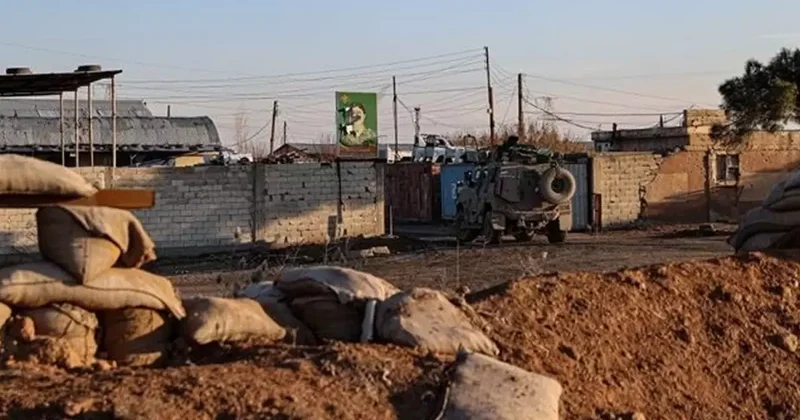 Suriye Ordusu ndan Kobani ye Sevk