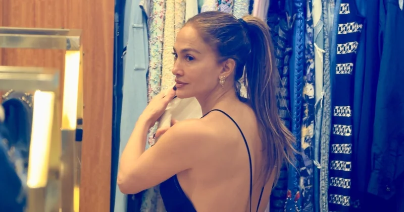 Jennifer Lopez ikinci el alışverişinde