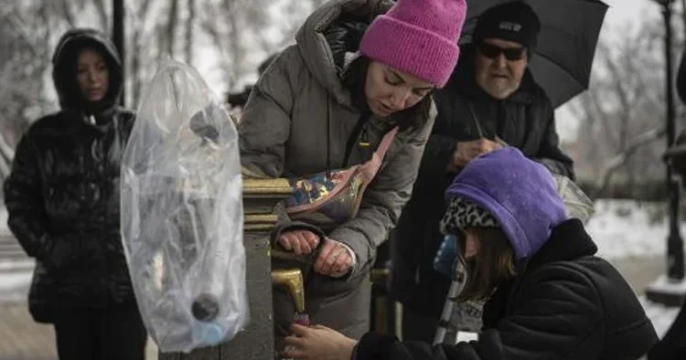 Ukrayna nın başkenti Kiev de halka gıda ve ilaç stoklama çağrısı