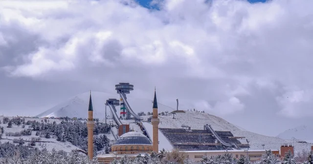 Kar aralıklı yağmaya devam edecek Erzurum Haberleri