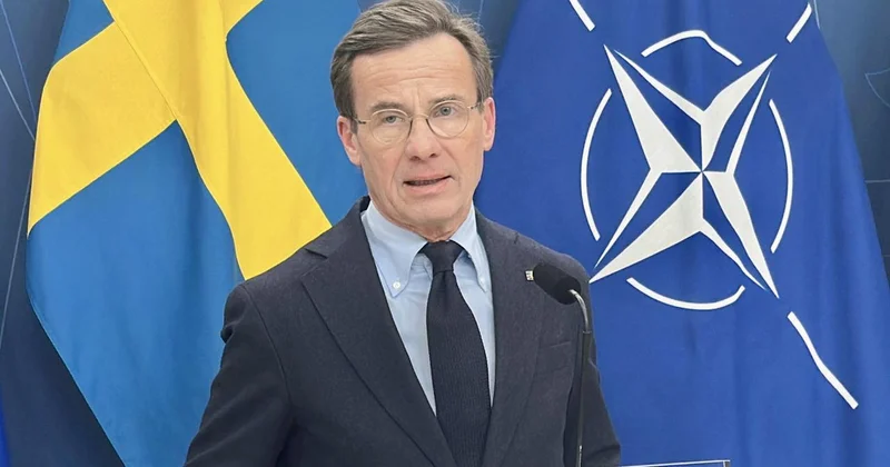 Kristersson dan Grönland mesajı: Kavga etmiyoruz, fikirlerimizi söylüyoruz