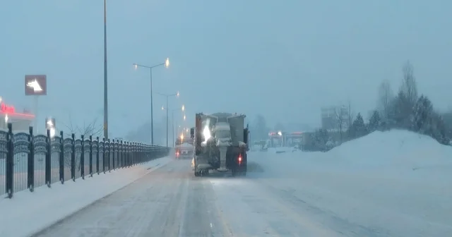 Bingöl de kar yağışı yeniden etkili oldu: Çalışmalar sabahın erken saatlerinde başladı Bingöl Haberleri