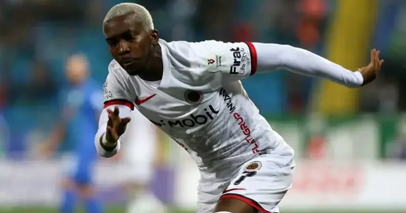 Onyekuru için resmi açıklama geldi: İyi bir iletişim kuruyoruz