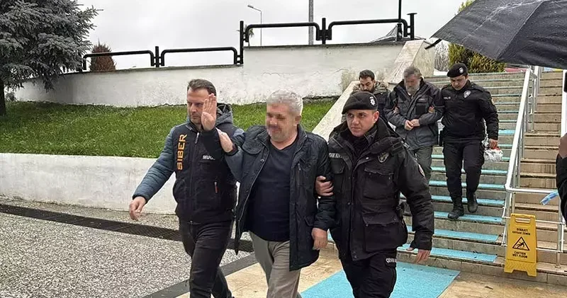 Sakaraltı Sakarüstü sanal medya hesabına yönelik operasyon; 8 gözaltı