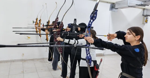 Bilecik te okçuluk eğitimleri sürüyor Bilecik Haberleri