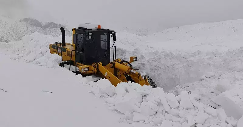 Elazığ da 533 köye ulaşım sağlanamıyor
