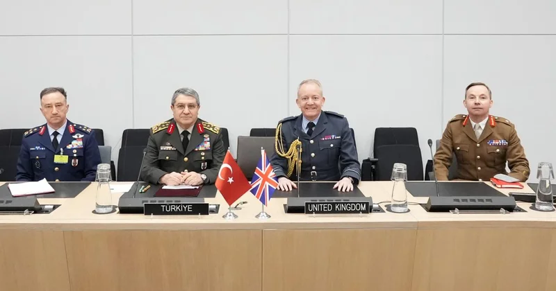Orgeneral Bayraktaroğlu, Birleşik Krallık, İspanya ve İtalyalı mevkidaşlarıyla görüştü