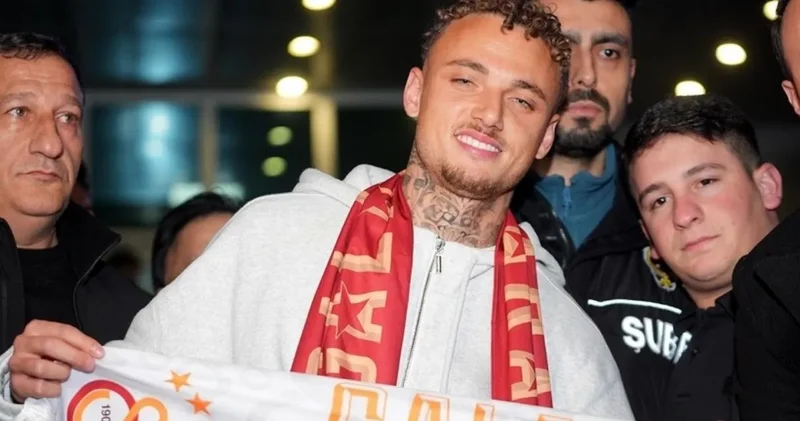 Galatasaraylılar gece yarısı akın etti: Noa Lang İstanbul da