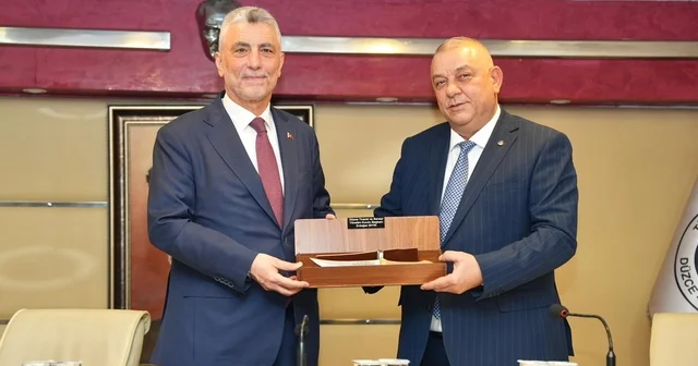 DTSO Başkanı Bıyık ın ihracat akademisine bakandan destek Düzce Haberleri