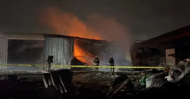 Tekirdağ da tekstil geri dönüşüm fabrikasında yangın Tekirdağ Haberleri