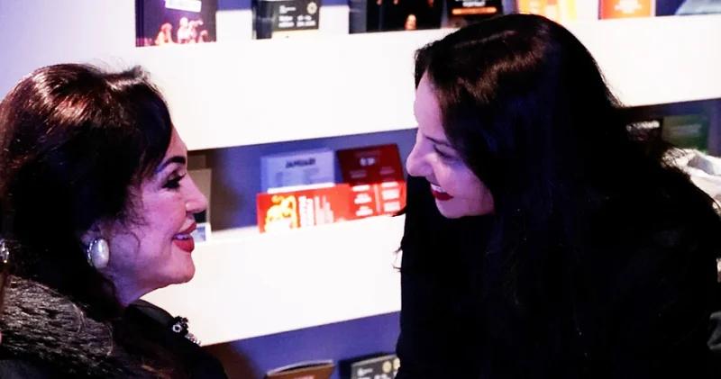 Türkan Şoray ın onuruna yemek verildi