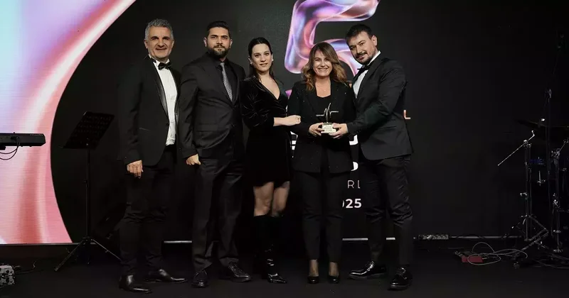 Güven Hastanesi, Golden Pulse Awards 2025’te ‘Yılın En Başarılı Web Sitesi’ seçildi