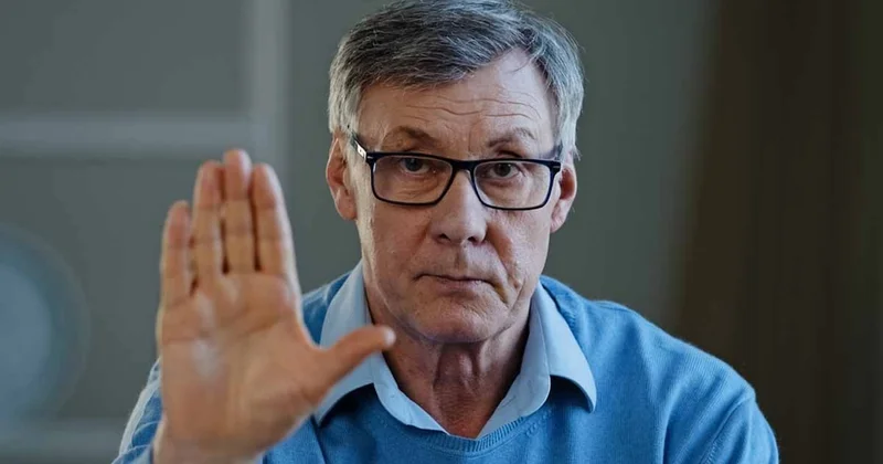 Asla laf yetiştirmeye çalışmayın: Yüksek zekalı insanlar saygısızlığı bu 5 hareketle bitiyor! Sözcü Gazetesi