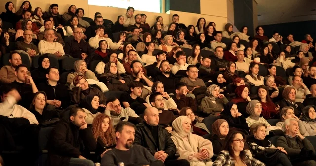 Carmen gösterisi sanatseverlerden alkış topladı Sakarya Haberleri