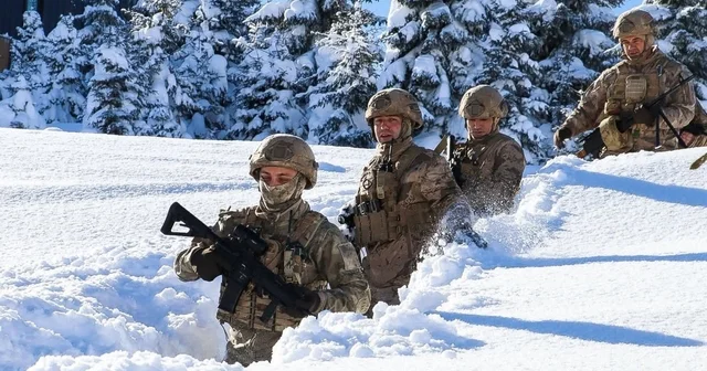 Ordu da jandarmadan kar altında arama kurtarma tatbikatı Ordu Haberleri