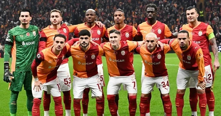 Galatasaray da 4 oyuncu sınırda!